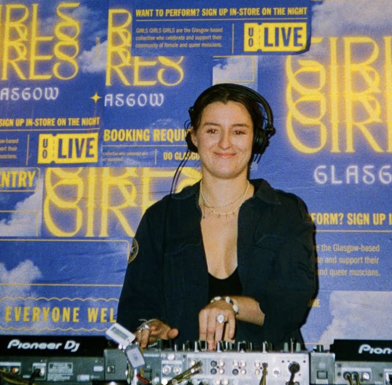 girls girls girls glasgow Image